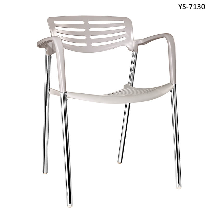 white stackable chairs