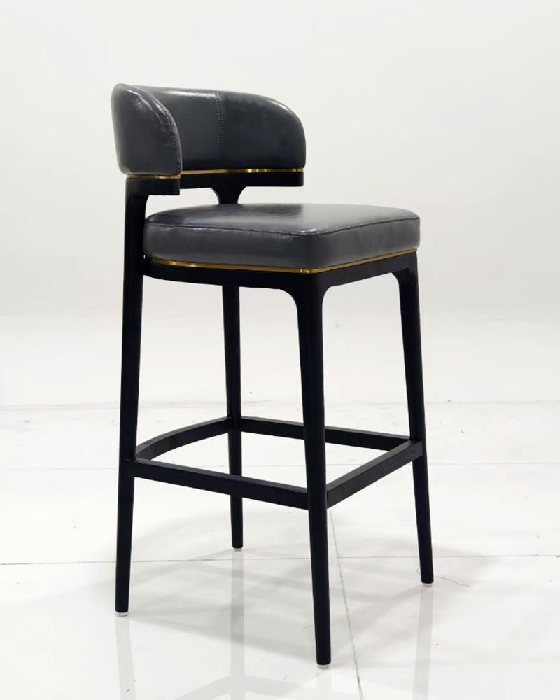 Leather Upholstered Modern Luxury Bar Stools Leather Upholstered Modern Luxury Bar Stools