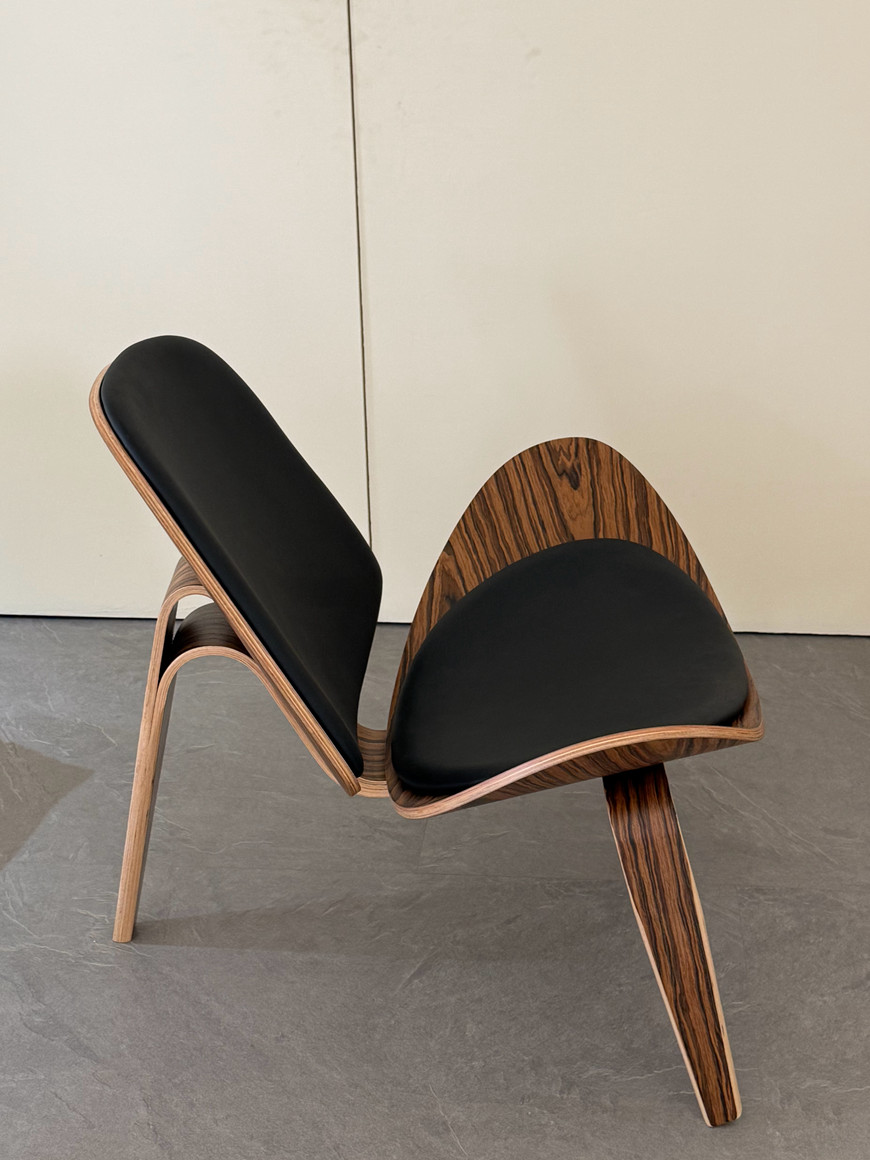 Black Upholstered Walnut Frame Shell Chair Wholesale